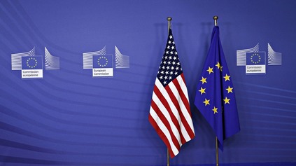 EURÓPSKA KOMISIA OBVIŇUJE USA, ŽE NOVÝM ZÁKONOM DISKRIMINUJÚ EURÓPSKE ELEKTROMOBILY