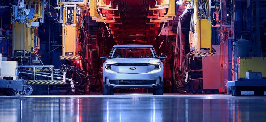 Slabý dopyt po elektromobiloch, Ford prepúšťa zamestnancov z linky na najznámejšie modely