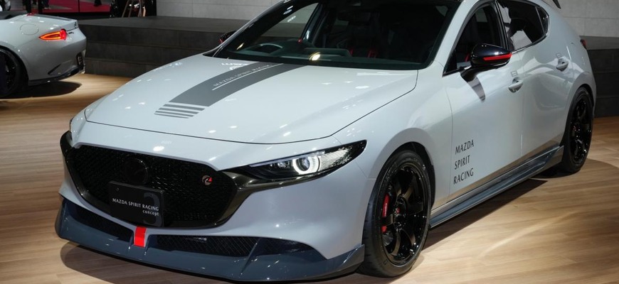 Vracia sa Mazda 3 MPS? Novinka môže prekvapiť tým, čo dostane pod kapotu