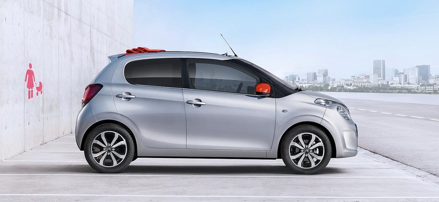 Peugeot 108 a Citroën C1 končia. Malé autá sú stratové, ničí ich najmä legislatíva