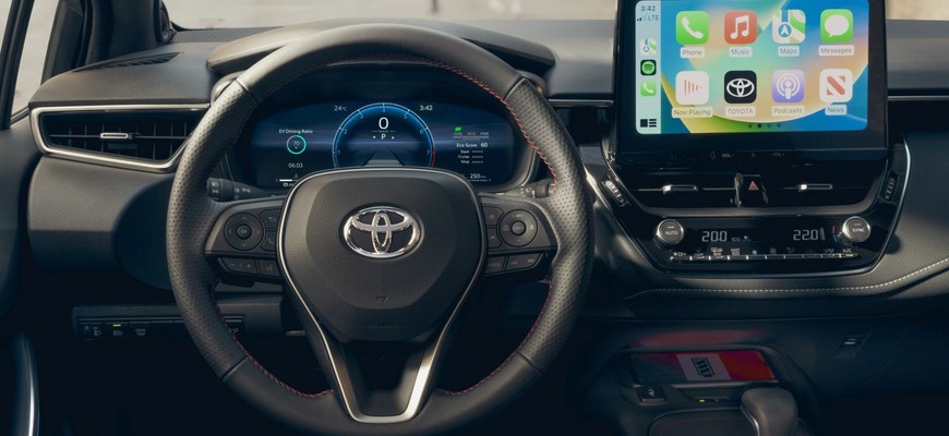 Vynovená Toyota Corolla budúci rok prinesie aj digitálny kľúč do vášho mobilu