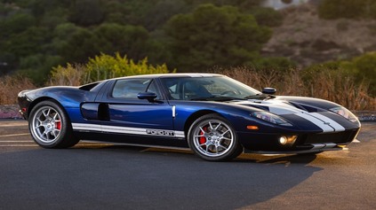 PREDAL FORD GT S NÁJAZDOM 74-TISÍC KILOMETROV. YOUTUBER ZAŇ DOSTAL VIAC AKO POL MILIÓNA DOLÁROV