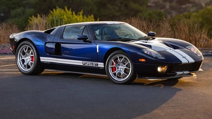 PREDAL FORD GT S NÁJAZDOM 74-TISÍC KILOMETROV. YOUTUBER ZAŇ DOSTAL VIAC AKO POL MILIÓNA DOLÁROV