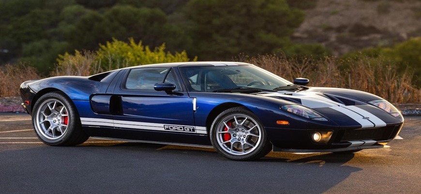 Predal Ford GT s nájazdom 74-tisíc kilometrov. YouTuber zaň dostal viac ako pol milióna dolárov