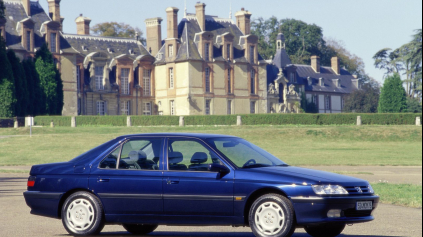 Aj Peugeot 605 má tento rok 30 rokov