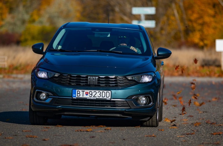 TEST FIAT TIPO 1.0 FIREFLY LIFE: POSLEDNÝ POKUS PRED NEVYHNUTNÝM