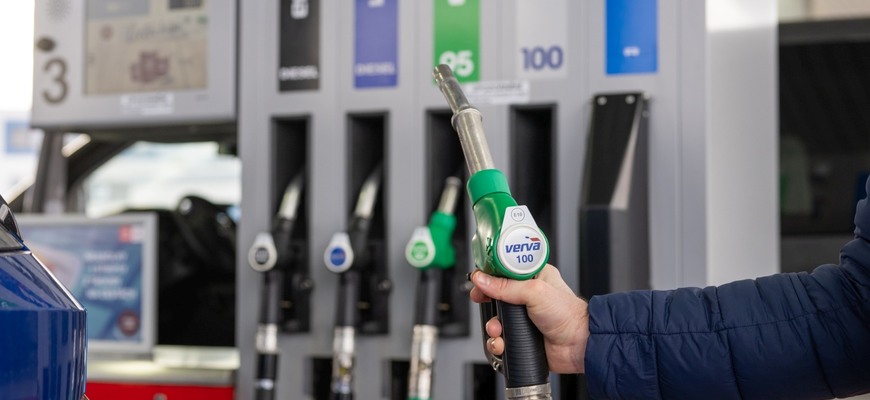 Zimná motoristická sezóna: palivá, autokozmetika a prevádzkové kvapaliny