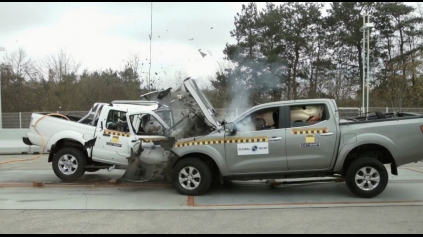 Crashtest: Nové auto nie je vždy bezpečnejšie. Tu je dôkaz