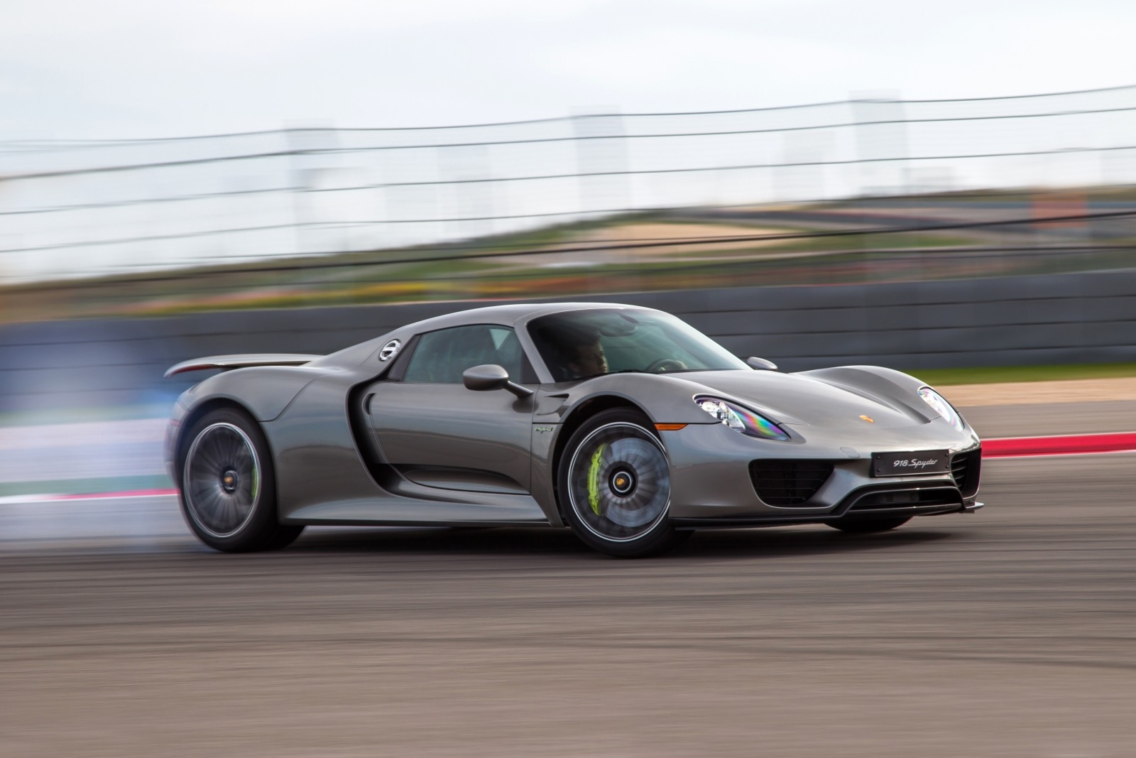 Porsche 918