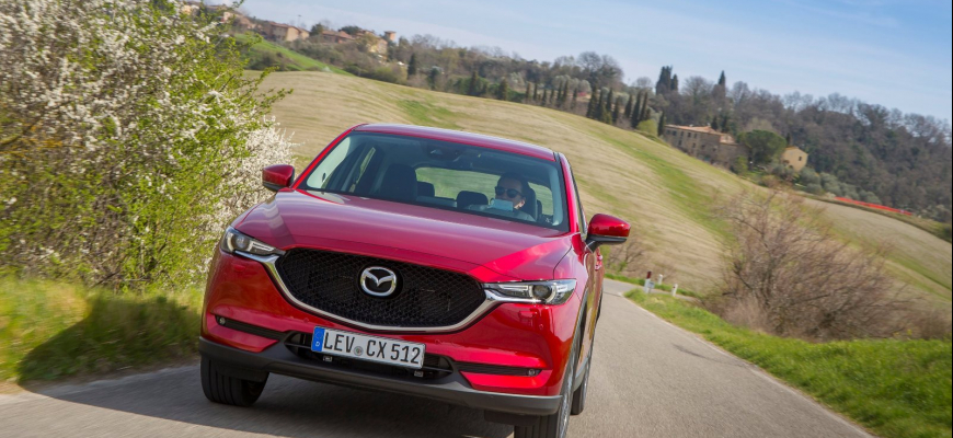 Nová Mazda CX-5 už jazdila po talianskych cestách