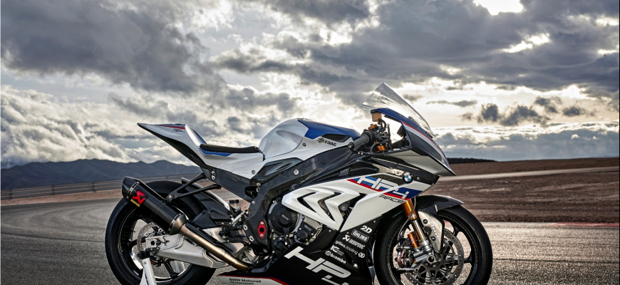 Najvýkonnejšia motorka BMW má viac ako 1 000 k na tonu!