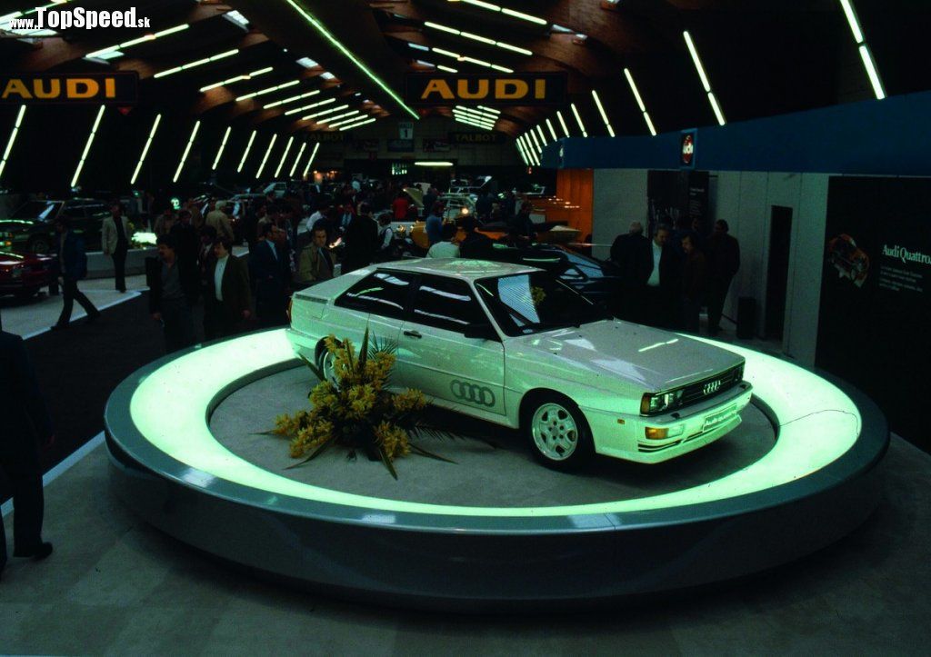 Takto vyzeralo prvé predstavenie sériového quattro coupé na autosalóne v Ženeve v roku 1980