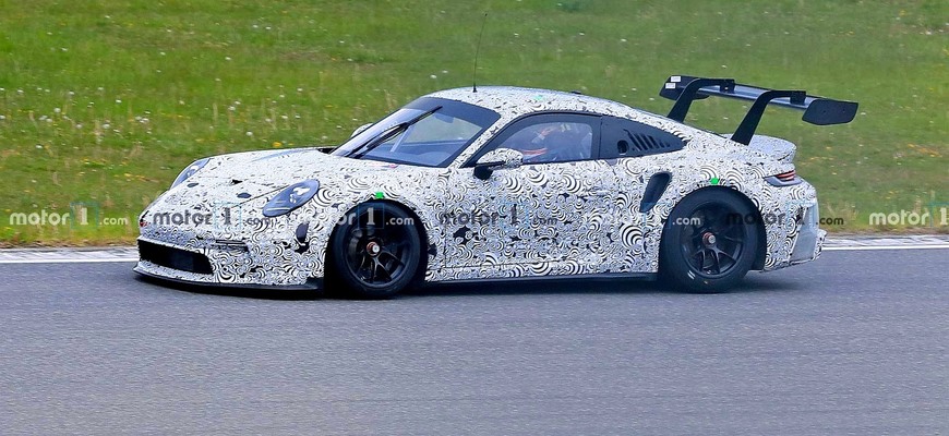 Na Nürburgringu už testujú nové Porsche 911 GT3 Cup