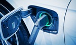 Nemci fanatickým presadzovaním elektromobilov škodia prírode, ekonomike i celej Európe