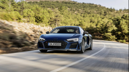 AUDI R8 V6 NEBUDE, CHVALABOHU