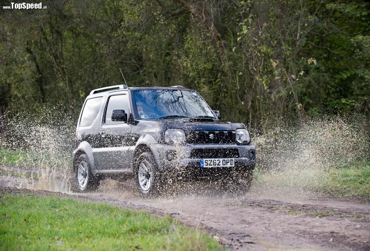 Jimny nevyzerá ako veľmi schopné auto, no v teréne prekvapil už nejedného skeptika.