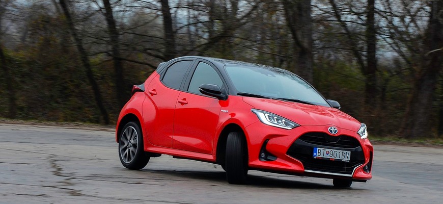 Test Toyota Yaris 1.5 Hybrid: Tak kto je tu najlepší?