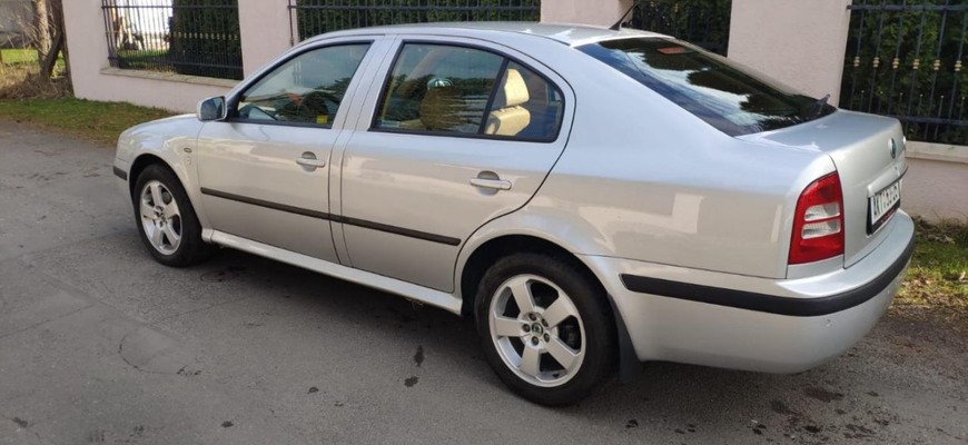 Škoda Octavia z roku 2000 za takmer 50-tisíc? Majiteľa hľadá variant Long, vzniklo z neho 25 kusov