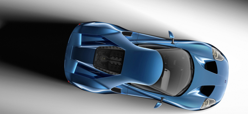 Čelné sklo, ktoré má Ford GT je vďaka Gorilla Glass o 5,44 kg ľahšie