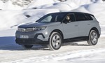 Najvýkonnejší Opel Grandland Electric 4x4 má slovenské ceny, je drahší ako Enyaq?