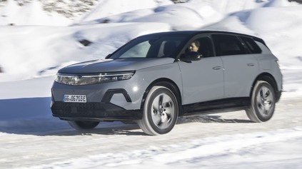 NAJVÝKONNEJŠÍ OPEL GRANDLAND ELECTRIC 4X4 MÁ SLOVENSKÉ CENY, JE DRAHŠÍ AKO ENYAQ?