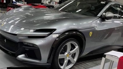 Ferrari neustrážilo svoje najväčšie tajomstvo. Máme prvé fotografie SUV Purosangue