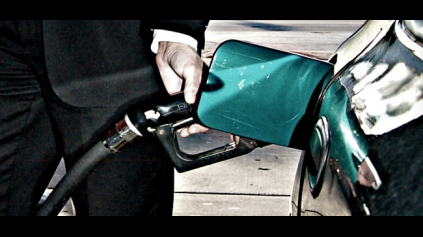 BENZÍN V NEMECKU BUDE STÁŤ 2€ ZA LITER!
