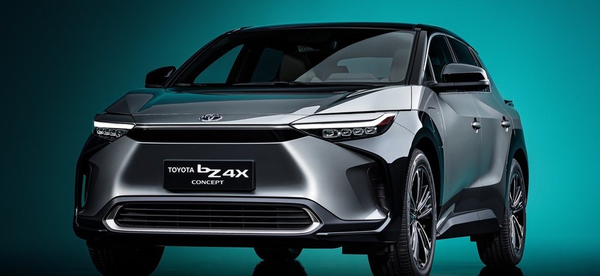 Elektrické SUV Toyota príde už budúci rok. Kabínou pripomína Peugeot