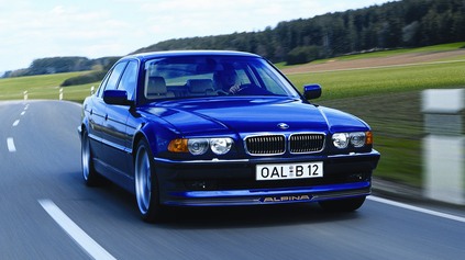 ALPINA B12 E38 PRIŠLA PRED 30 ROKMI AKO PRVÁ S ELEKTRICKY VYHRIEVANÝM KATALYZÁTOROM