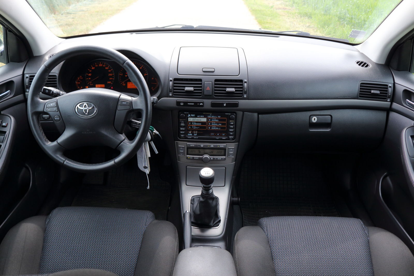 Test jazdenky Toyota Avensis