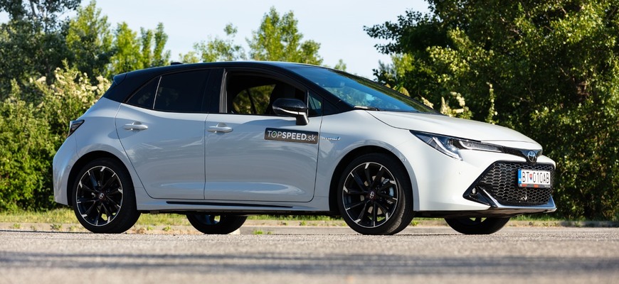 Testujeme Toyota Corolla 2.0 Hybrid GR Sport: Čo vás zaujíma?