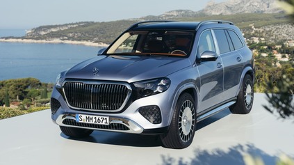 MERCEDES-MAYBACH GLS DOSTAL ĎALŠÍ FACELIFT. MÁ NOVÚ V8 A LUXUS PRIVÁDZA DO ABSURDNÝCH DETAILOV