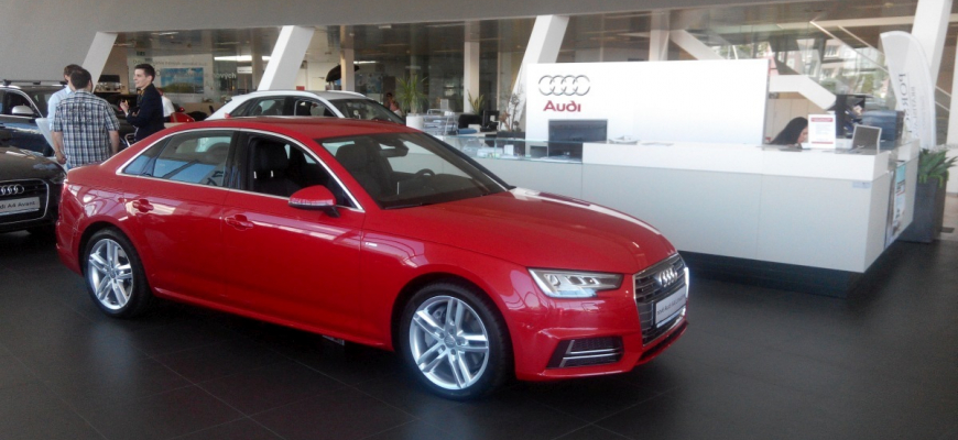 Audi dáva na schladenie sa u predajcu skvelý dôvod, nové Audi A4