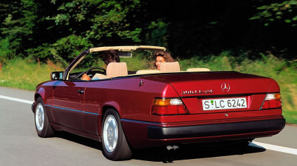 Mercedes E (W124) Cabrio má 25 rokov