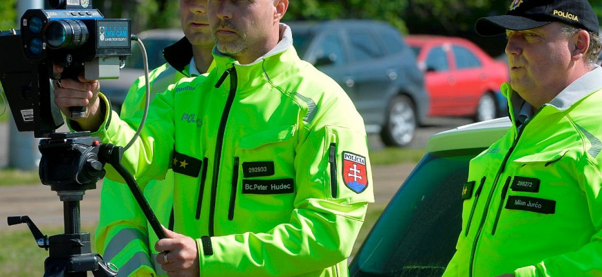 Ako policajti rozhodujú, či odobrať vodičák, alebo pokuta 500 - 800 €?