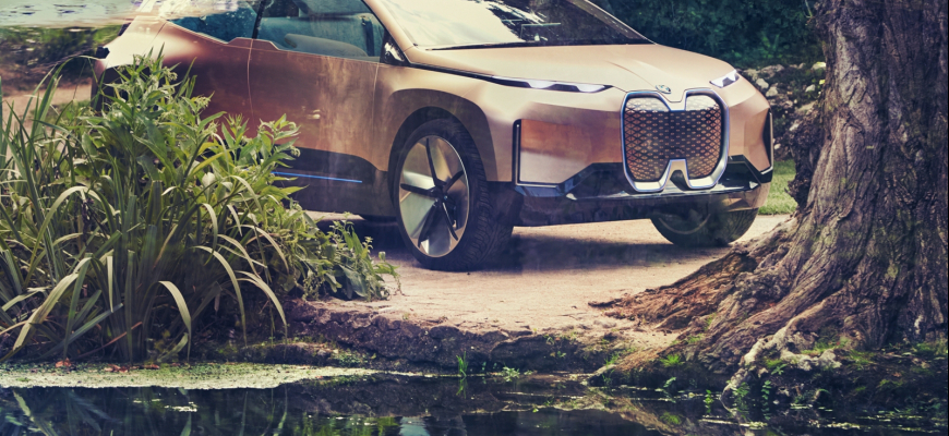 BMW iNext je vízia, ktorá má byť na trhu už o 3 roky