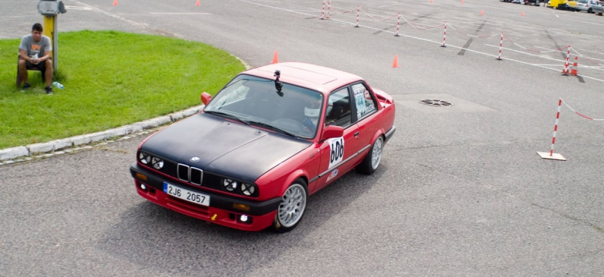 ČS Autoslalom v Hodoníne bol v štýle Gymkhana