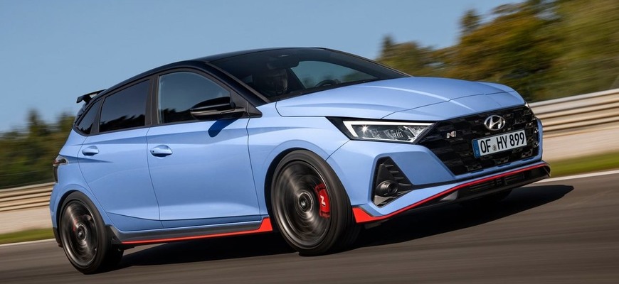 Hyundai i20 N je tu! Manuál, silnejšia spojka, samosvor, 204 koní