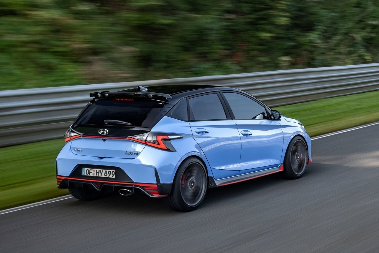 Hyundai i20 N je tu! Manuál, silnejšia spojka, samosvor