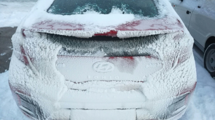 Pozor, „jazdní asistenti“ v zime často nevidia. Chcú čisté senzory