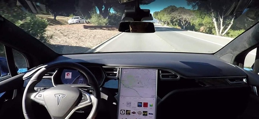 Tesla čelí ďalšiemu škandálu. Video propagujúce systém Tesla Autopilot bolo zinscenované!