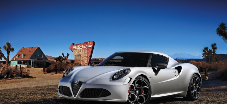 Alfa Romeo 4C ponúkne to, čo inde nenájdete