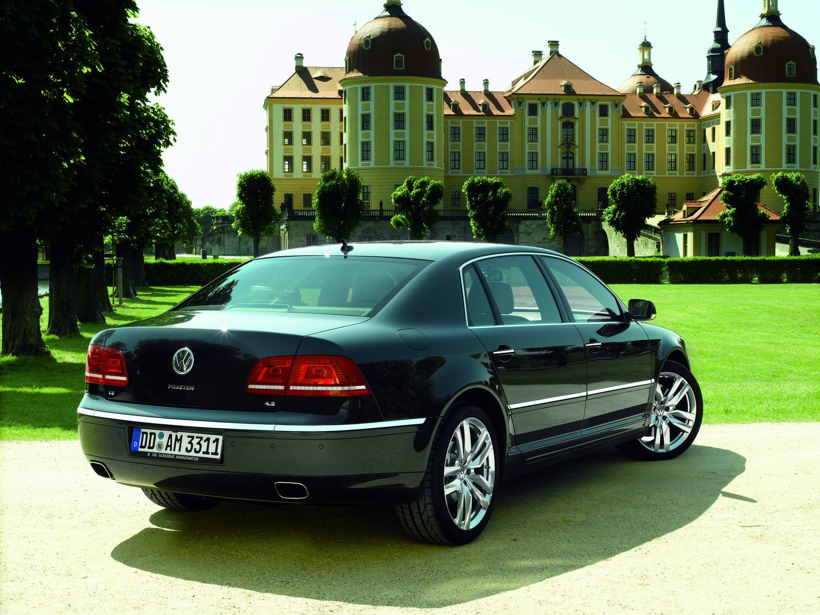 VW Phaeton