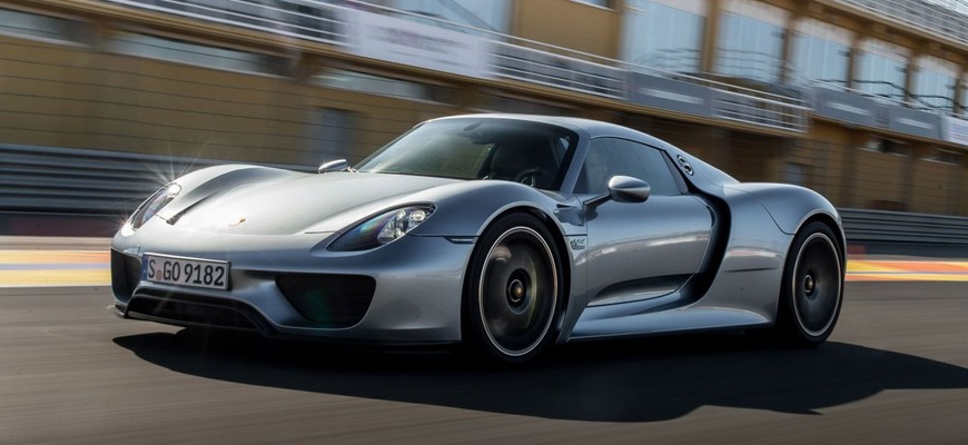 Dostane Porsche 918 Spyder nástupcu? Automobilka na to myslí, avšak nie je ich prioritou