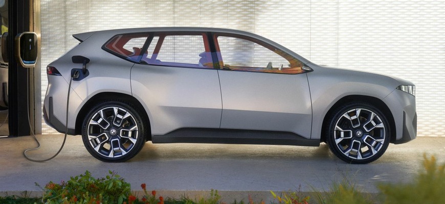 Budúcnosť BMW: Vision Neue Klasse X má prekvapivo klasický vzhľad a pod kapotou super-mozog
