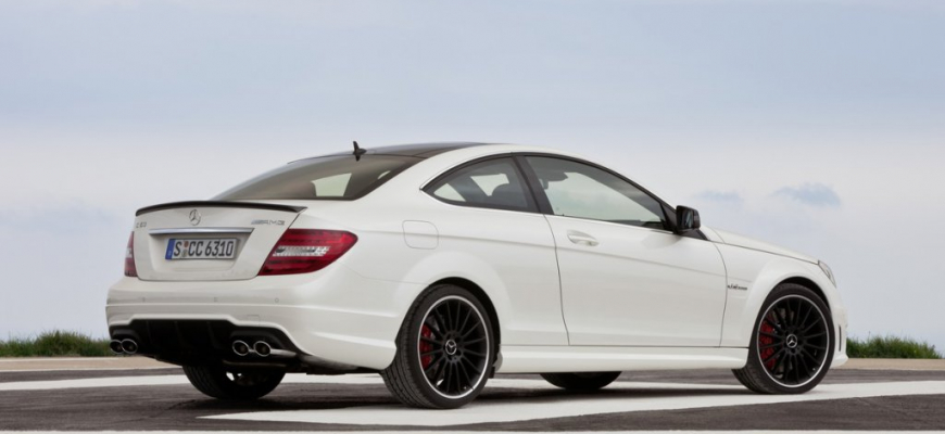 Predstavujeme: Mercedes C63 AMG Coupe