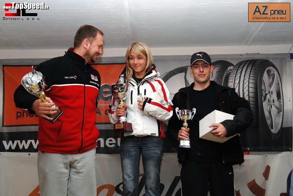 Lucka ČERVENKOVÁ - AutoSlalom - historický úspech, I. miesto v kategórii S2 do 1600 ccm