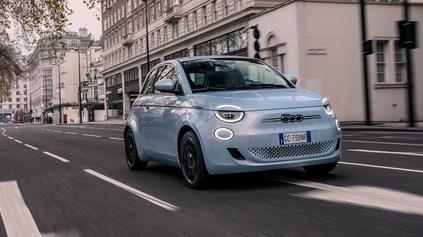 Elektrický Fiat 500 sa nepredáva podľa predstáv, možno ho čaká spaľovací motor