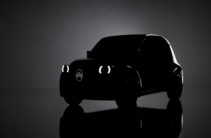 NAJSLÁVNEJŠIA KAČICA JE SPÄŤ. TOTO JE NOVÝ CITROËN 2CV NA PRVEJ OFICIÁLNEJ FOTKE