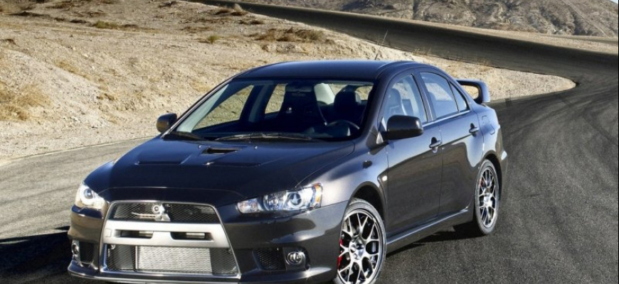 Mitsubishi Lancer EVO X FQ-330 SST